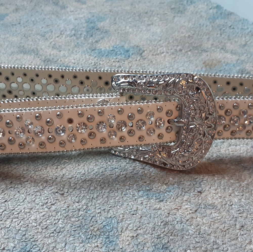 White Western Belt with Rhinestones